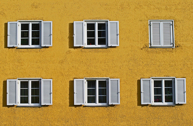 five open windows, one closed